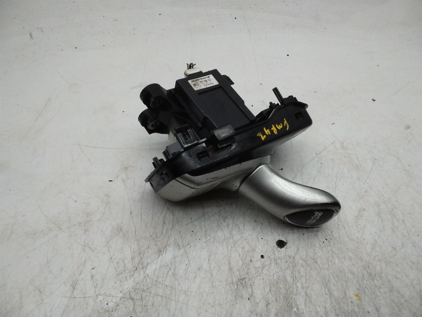 MITSUBISHI OUTLANDER GEAR STICK 2400A355 FMR47