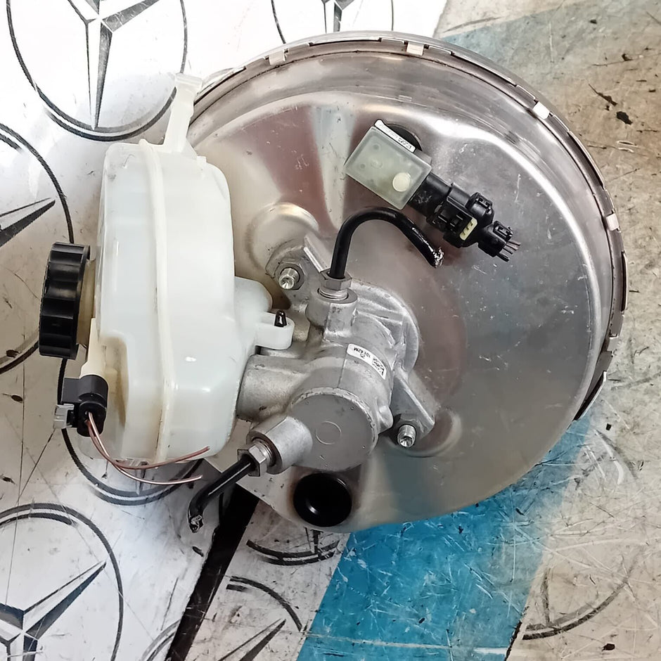 MERCEDES BENZ E-CLASS W213 BRAKE SERVO BOOSTER MASTER CYLINDER A2134300530