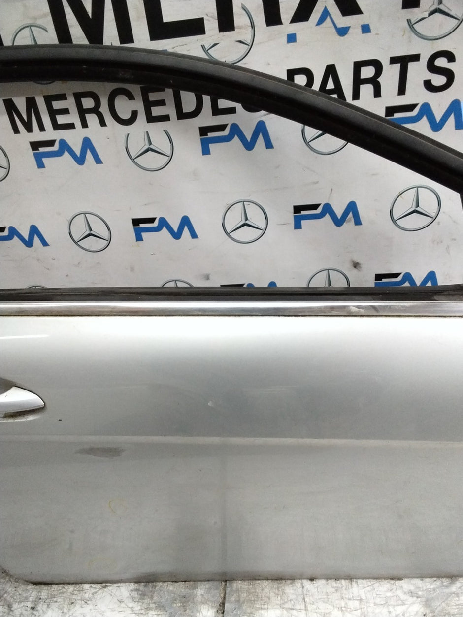 MERCEDES C-CLASS W204 SLN DRIVER FRONT DOOR OSF SILVER 2008-14 COMPLETE FMD558
