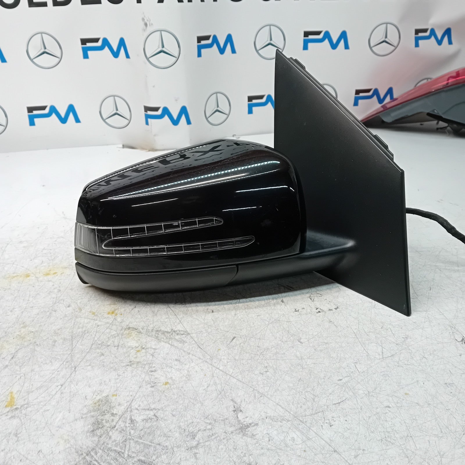 MERCEDES BENZ B-CLASS W246 DRIVER WING MIRROR OS BLACK  FMM87