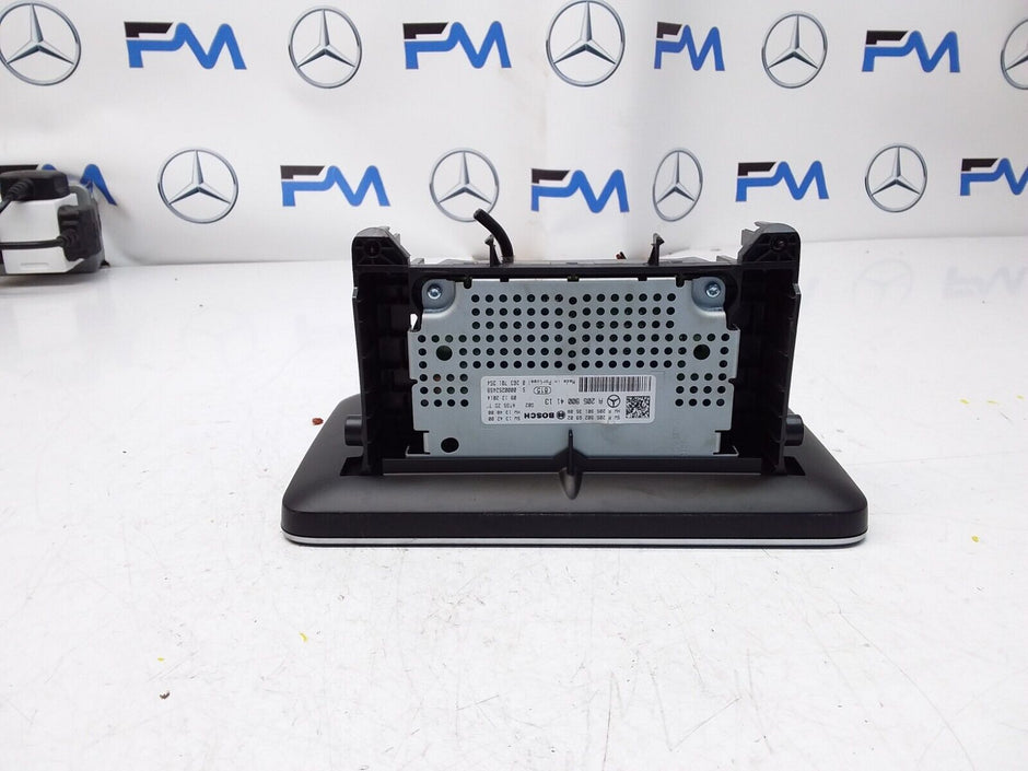 MERCEDES C-CLASS W205 2014 SAT NAV MULTIMEDIA SCREEN A2059004113 FM00693