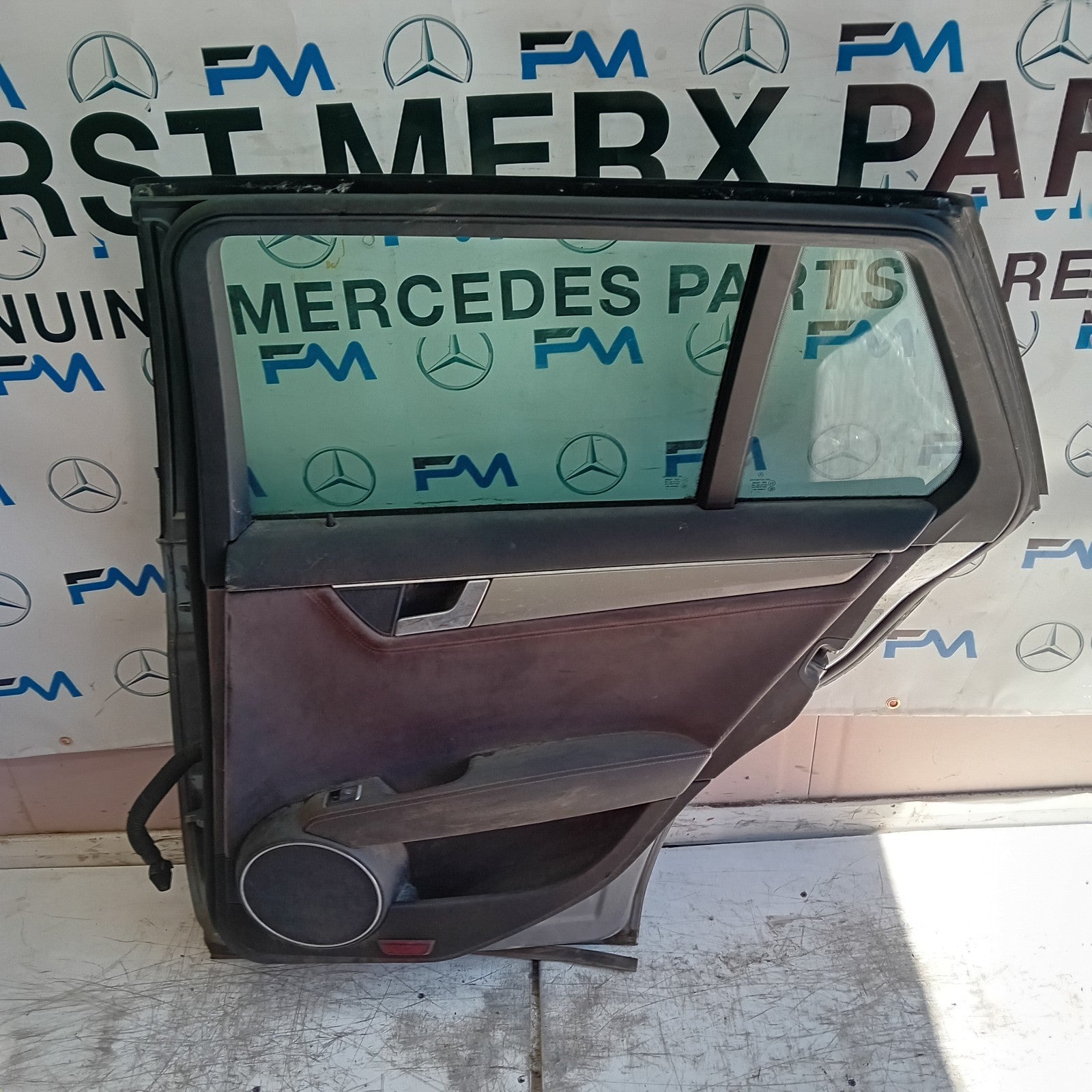 MERCEDES C-CLASS S204 EST DRIVER REAR DOOR OSR GREY 2008-14 FMD457