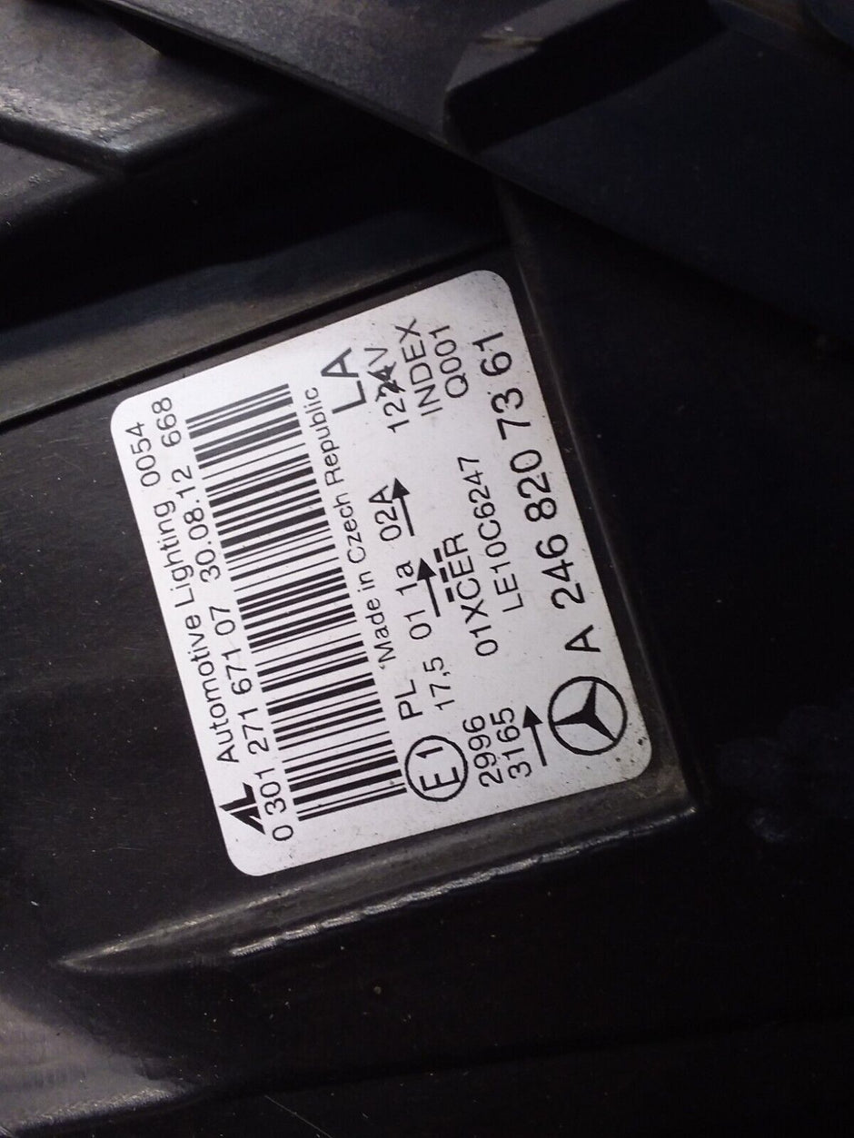 2012 MERCEDES -CLASS W245 W246 HEADLIGHT PASSENGER N/S A2468207361 FMH139 