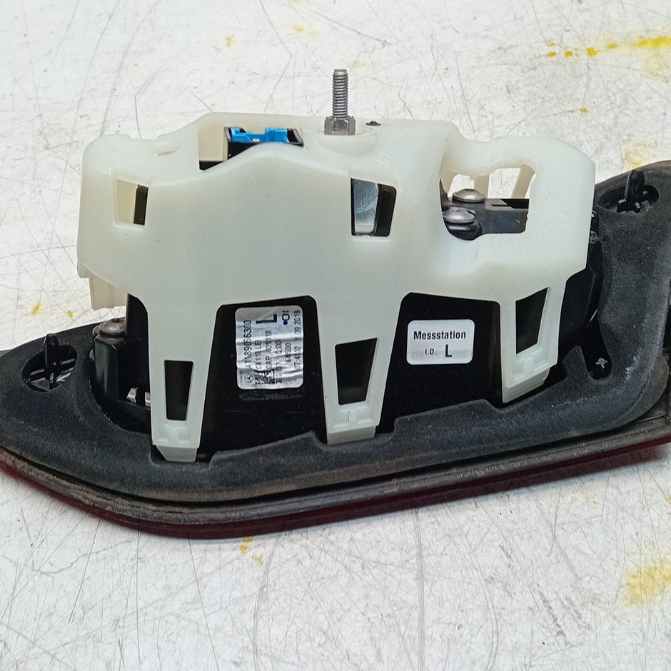 MERCEDES CLA W118 PASSENGER LEFT NS REAR INNER TAIL LIGHT A1189066300 FMT265
