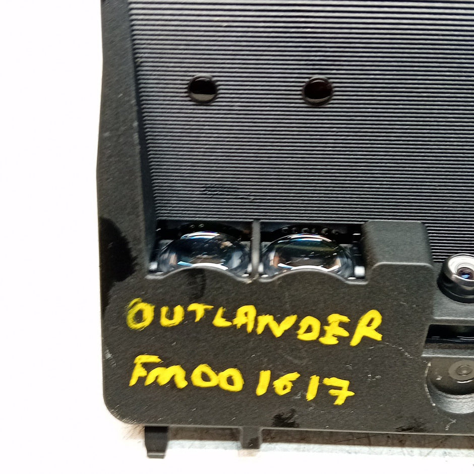 MITSUBISHI OUTLANDER MK3 WINDSHIELD CAMERA CONTROL 8638A211 FM001617