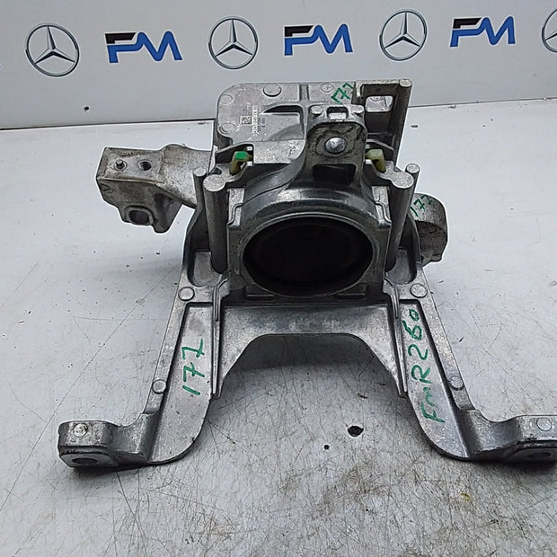 MERCEDES A-CLASS W177 ENGINE MOUNT BRACKET SUPPORT RIGHT A2472401800 FMR260