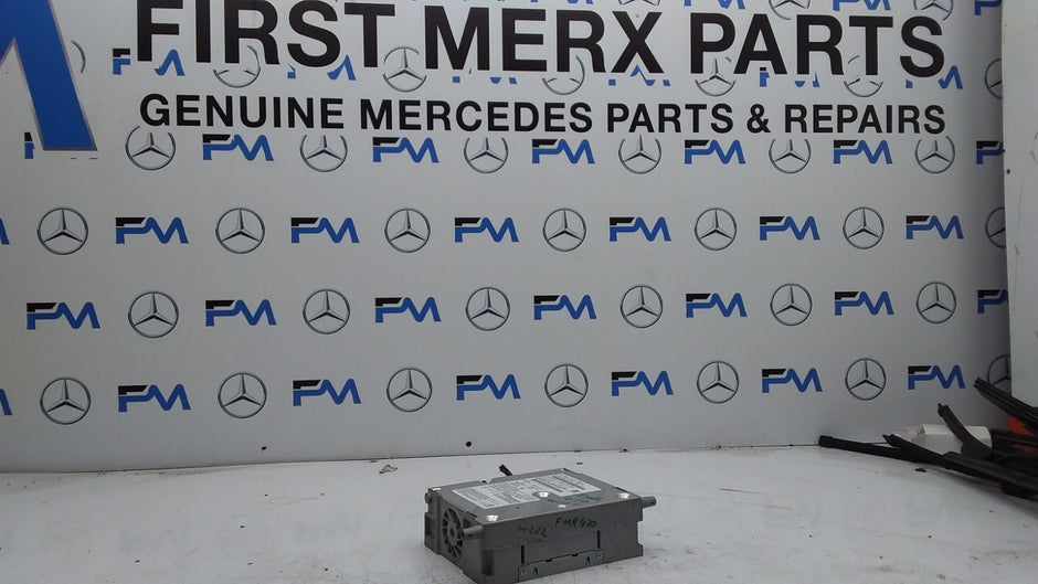 MERCEDES BENZ C-CLASS W205 SATELLITE NAVIGATION HEAD UNIT A2229006320 FMR420