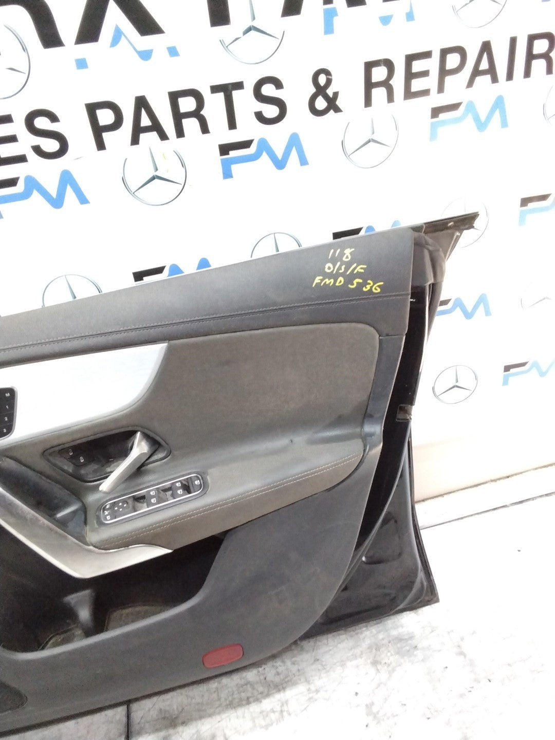 MERCEDES CLA W118  DRIVER FRONT DOOR OSF BLACK 2019-23 COMPLETE FMD536