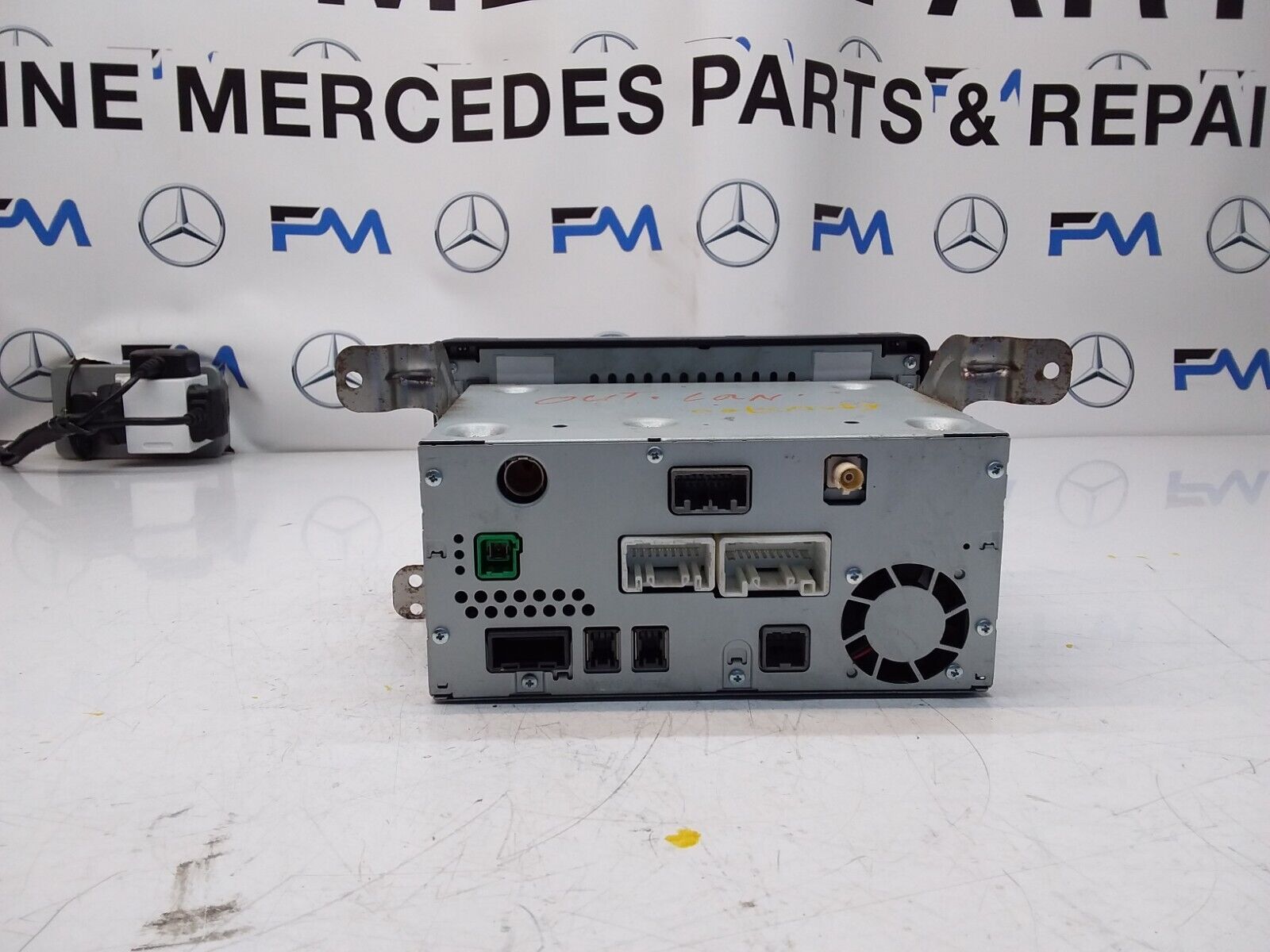 MITSUBISHI OUTLANDER 2018-2019 SAT NAV MULTIMEDIA SCREEN 8740A056 FM00700