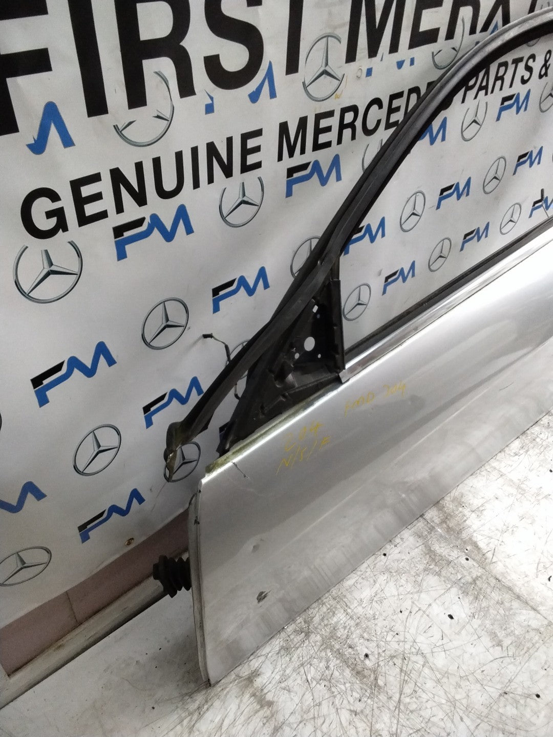 MERCEDES C-CLASS W204  PASSENGER FRONT DOOR NSF SILVER 2008-2014 FMD304