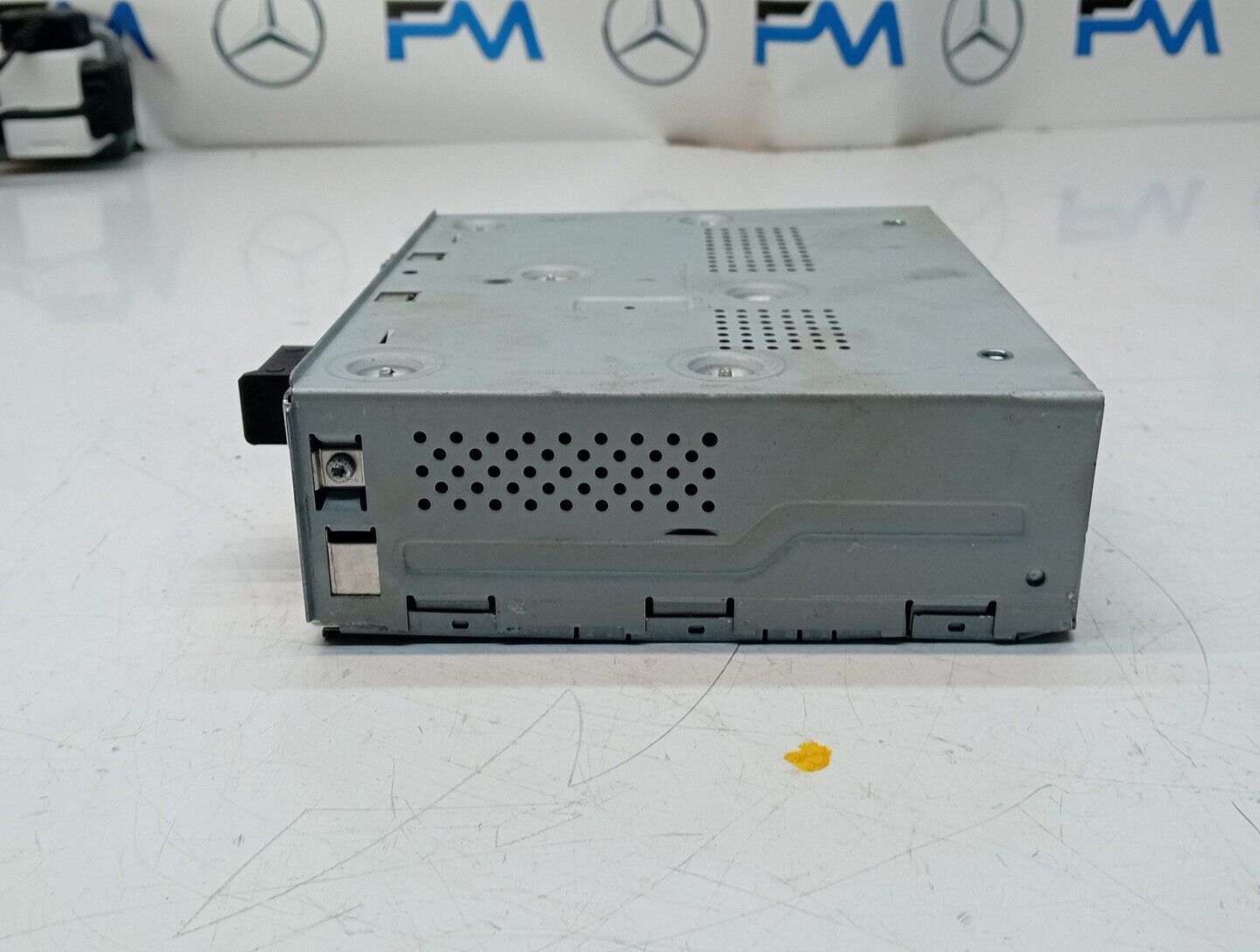 Mercedes Glc C E Class Radio Tuner Box W253 W205 W213 14-21 A2229001408 FM00296