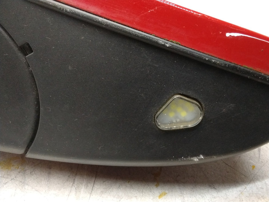 MERCEDES C-CLASS  W204 DRIVER SIDE WING MIRROR A2048107293 RED FMM20