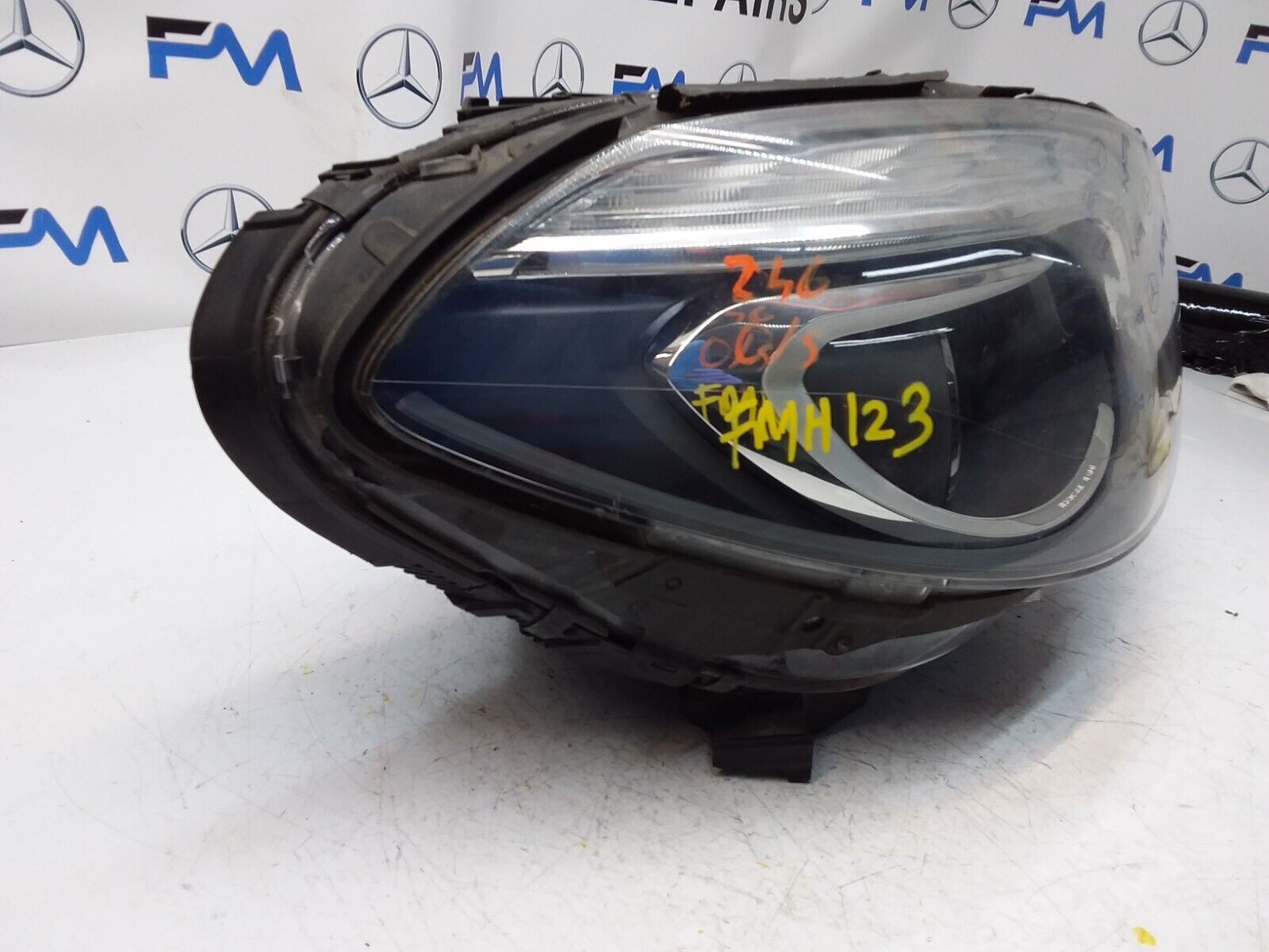 2013 MERCEDES B-CLASS W246 HEADLIGHT DRIVER OS A2468207461 FMH123 (DAMAGED)