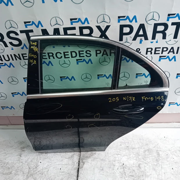 MERCEDES BENZ C-CLASS W205 PASSENGER SIDE REAR DOOR N/S/R BLACK  COMPLETE FMD148