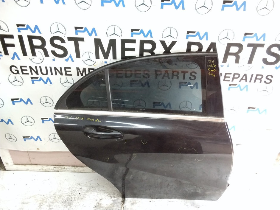 MERCEDES A-CLS W176  DRIVER REAR  DOOR OSR  2012-18 BLACK COMPLETE FMD600