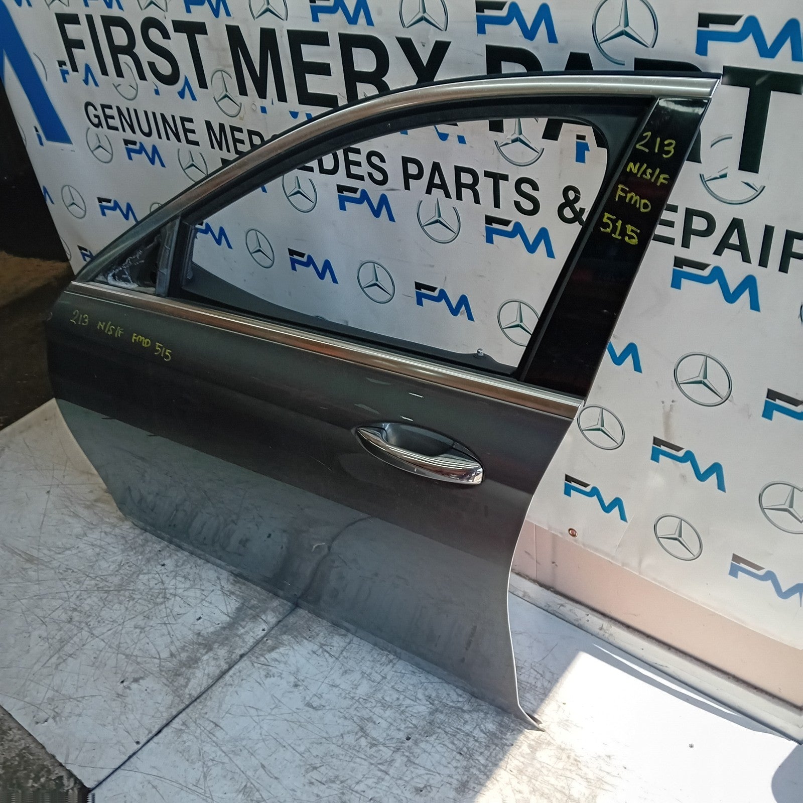 MERCEDES E-CLASS W213 PASSENGER FRONT DOOR NSF 2016 ON GREY COMPLETE  FMD515