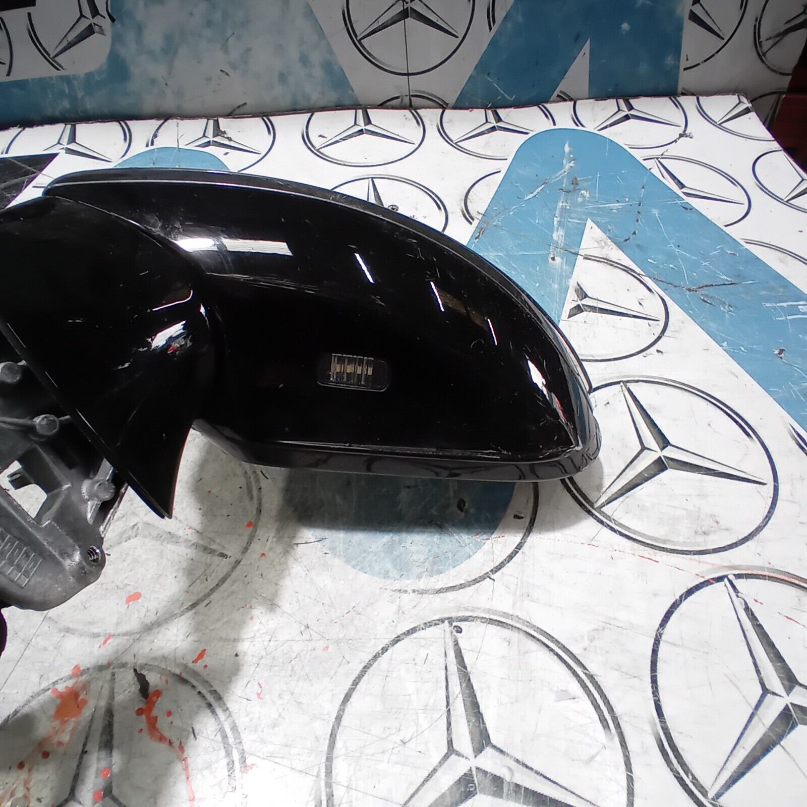 2017/2023MERCEDES BENZ E-CLASS W238 COUPE PASSENGER SIDE WING MIRROR A2388101300
