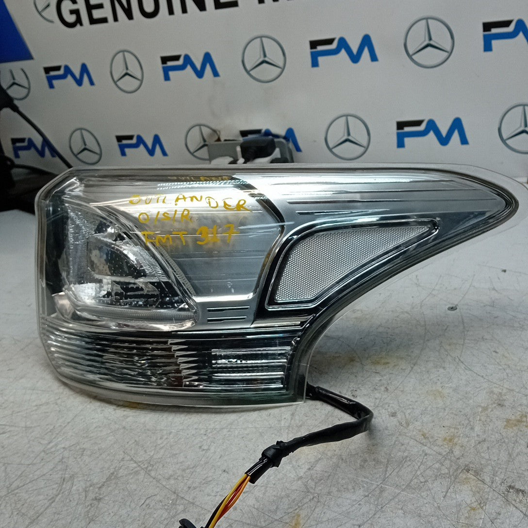 MITSUBISHI OUTLANDER MK3 DRIVER REAR OUTER TAIL LIGHT OSR 2014 FMT317