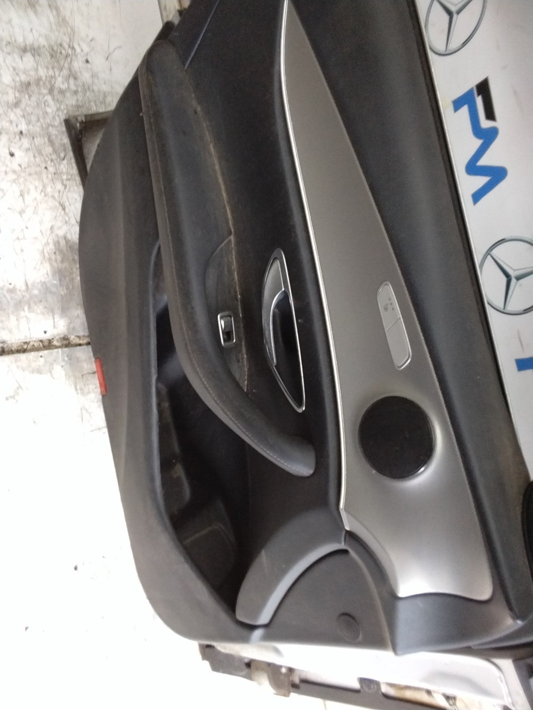 MERCEDES E-CLS W213 SLN PASSENGER FRONT DOOR NSF SILVER 2016-20 COMPLETE FMD594