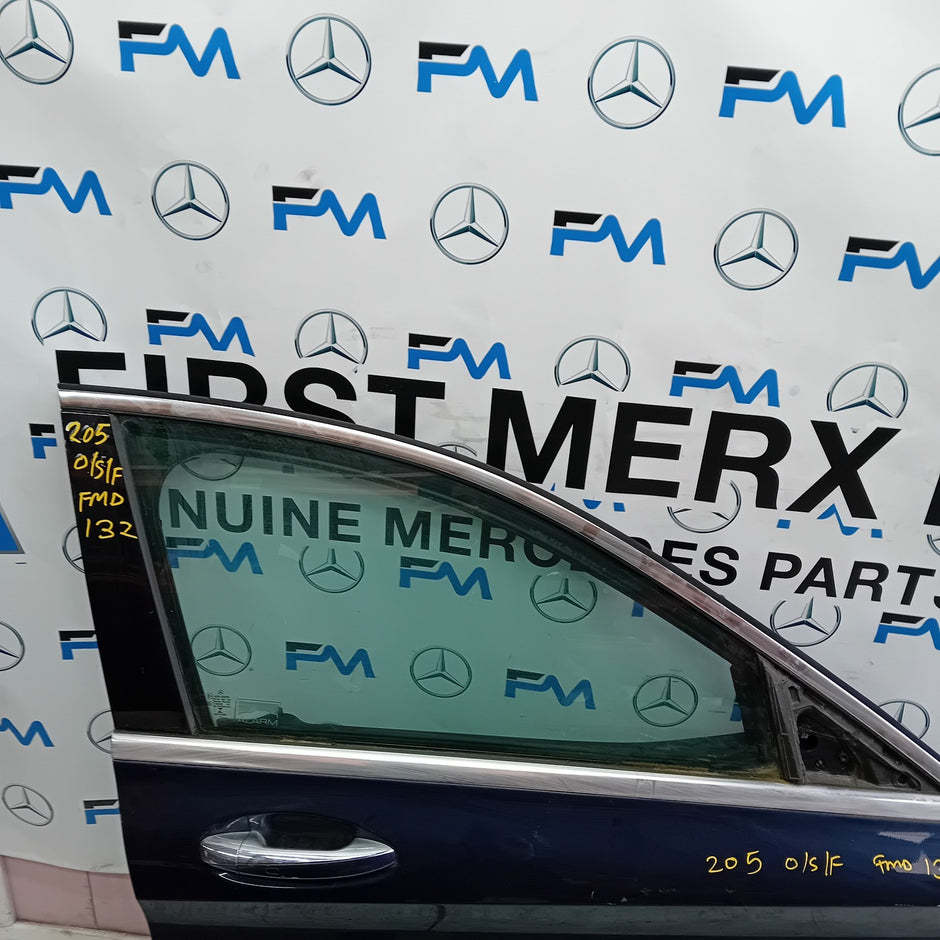 MERCEDES BENZ C-CLASS W205 DRIVER SIDE FRONT DOOR O/S/F  BLUE FMD132