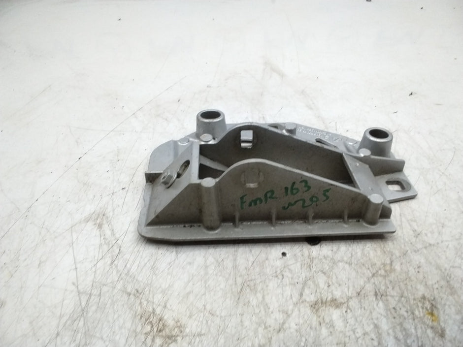 MERCEDES BENZ  C-CLASS W205 TAILGATE TRUNK BOOT RIGHT HINGE A2057501628 FMR163
