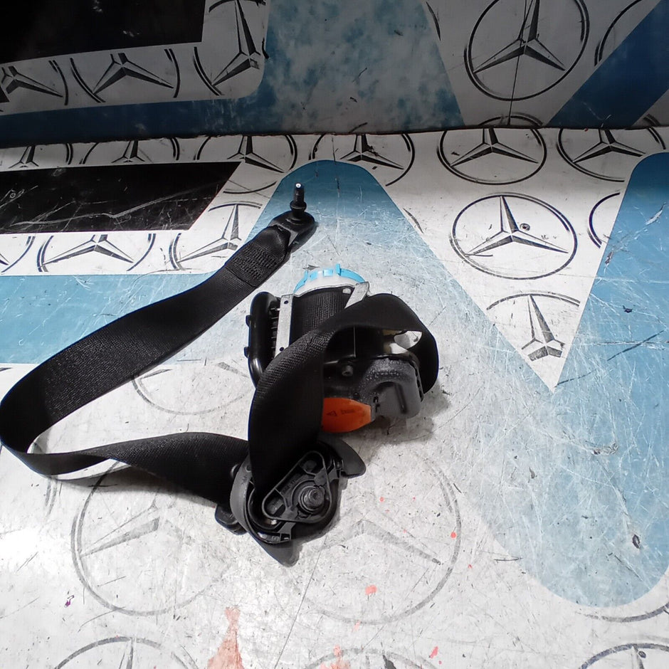MERCEDES A CLASS SEAT BELT FRONT LEFT SIDE A1768600185 W176 2012 - 2018