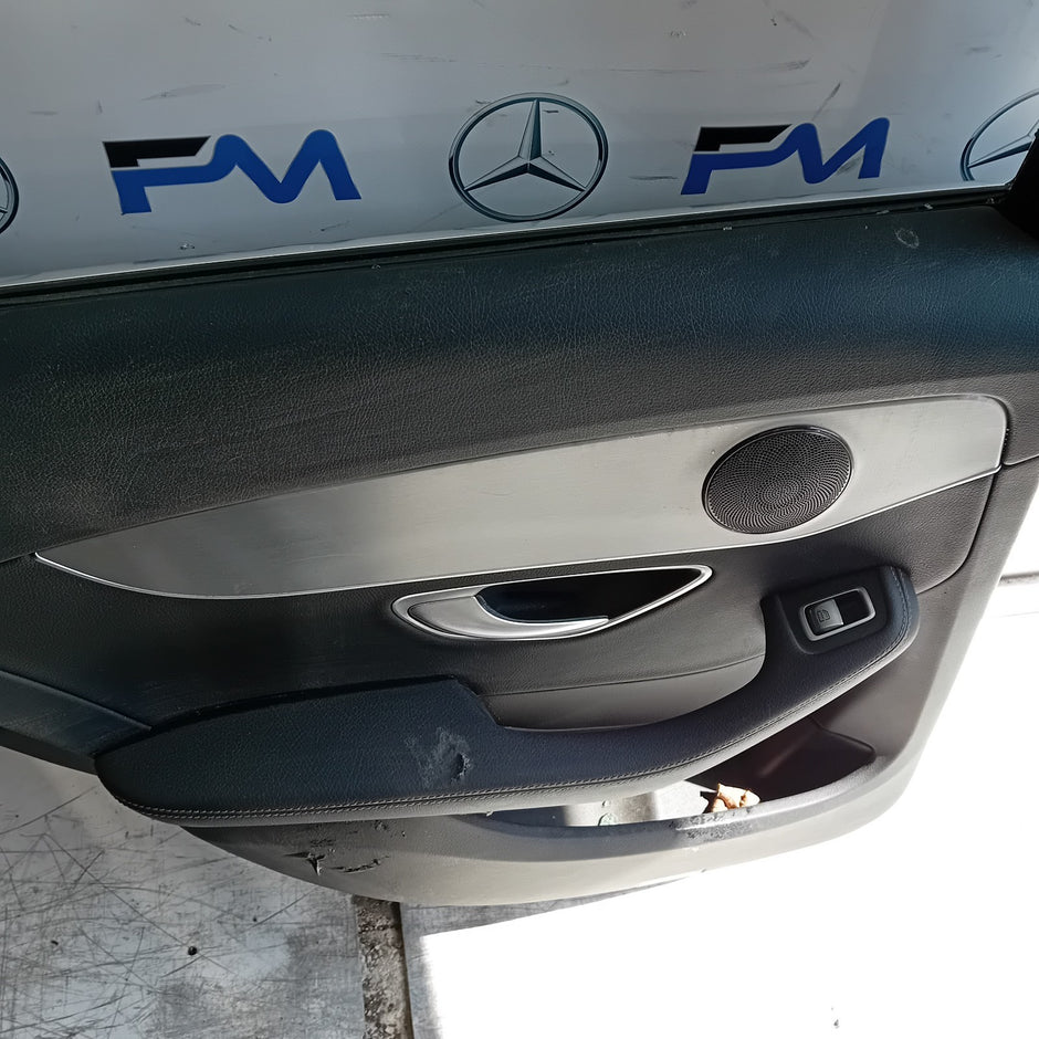 MERCEDES C-CLASS W205 SLN DRIVER REAR DOOR OSR BLUE 2014 ON COMPLETE FMD432