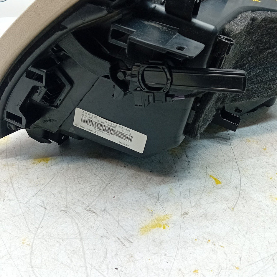 MERCEDES E-CLASS W213 DASHBOARD GLOVEBOX 2016 ON A2136800391 FM001301
