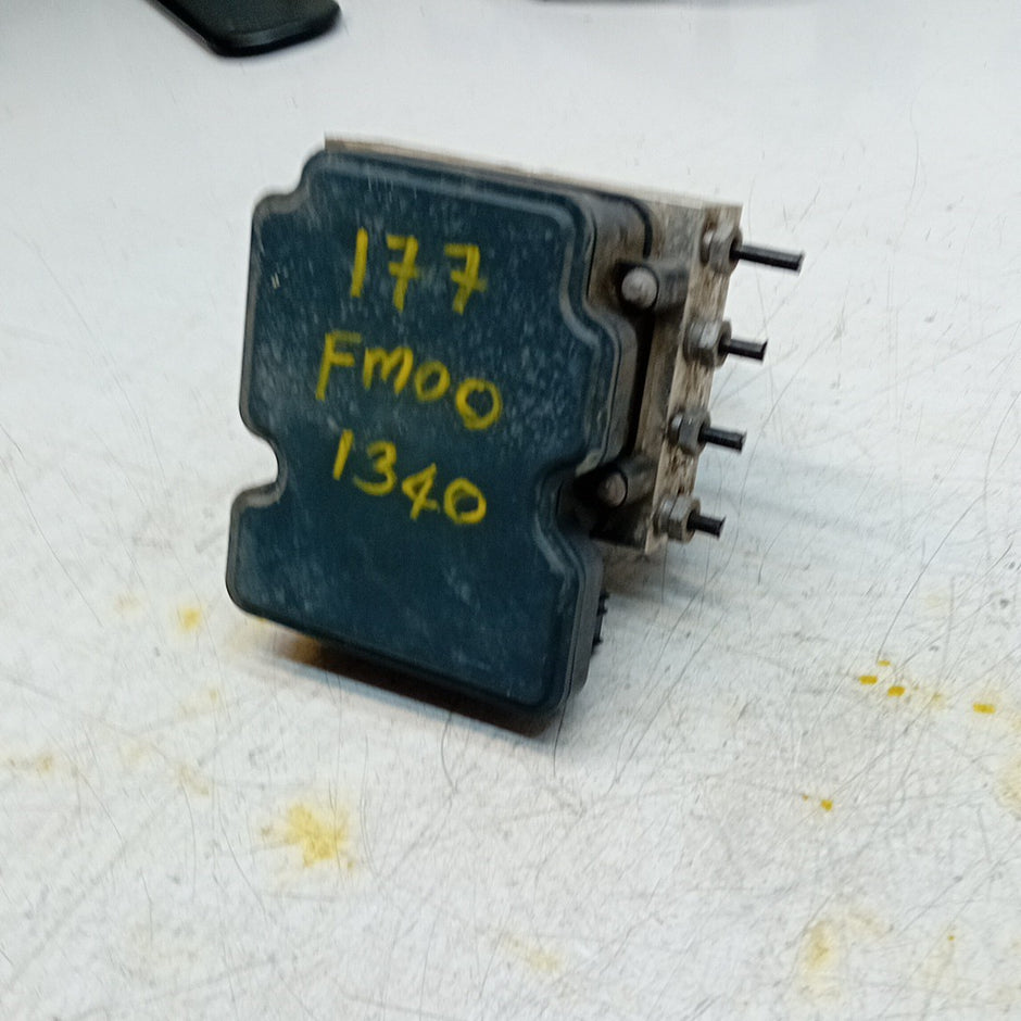 MERCEDES BENZ A-CLASS W177 ABS PUMP MODULE CONTROL UNIT A2439002000 FM001340