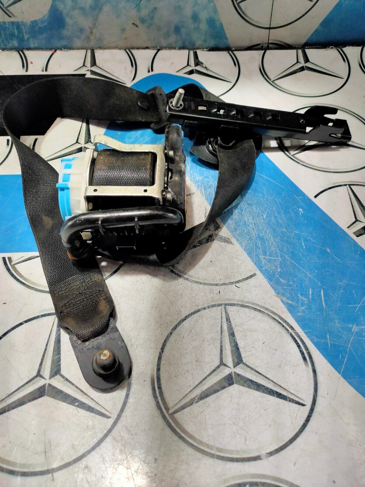 MERCEDES A CLASS SEAT BELT FRONT LEFT SIDE A1768600185 W176 2012 - 2018