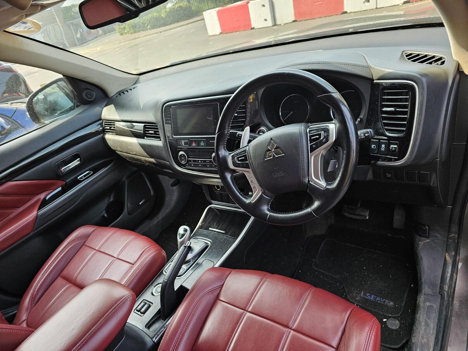 MITSUBISHI OUTLANDER 2016 BREAKING - BREAKING/SUSPENSION LEGS (ALL)