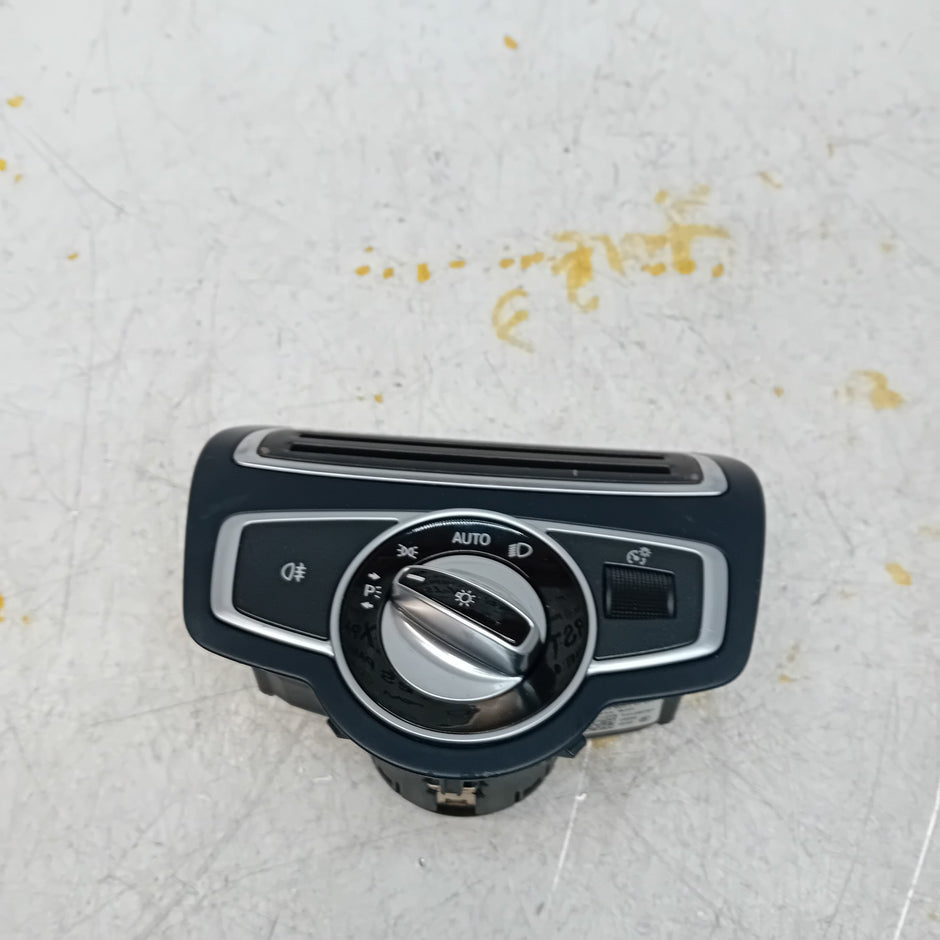 MERCEDES C-CLASS W205 HEADLIGHT CONTROL SWITCH 2014 A2059057007 FM001192