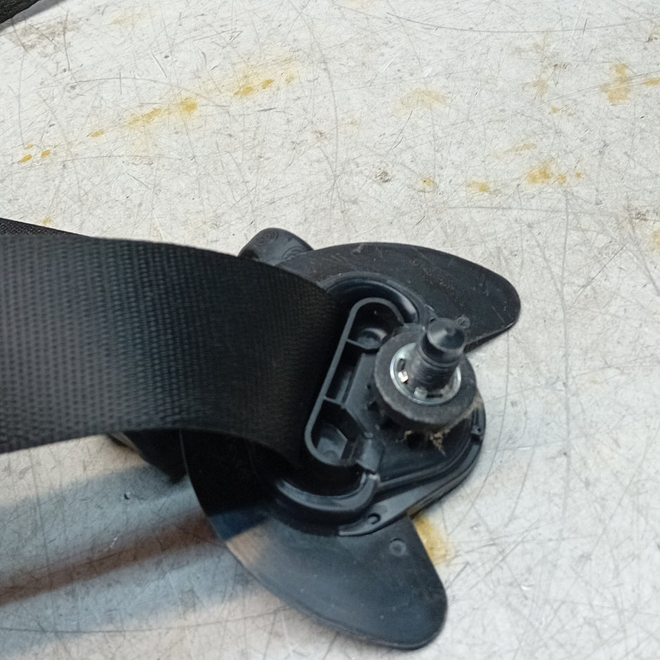 MERCEDES A-CLASS W177 SEAT BELT FRONT LEFT PASSENGER SIDE NSF A1778600700 FMS471