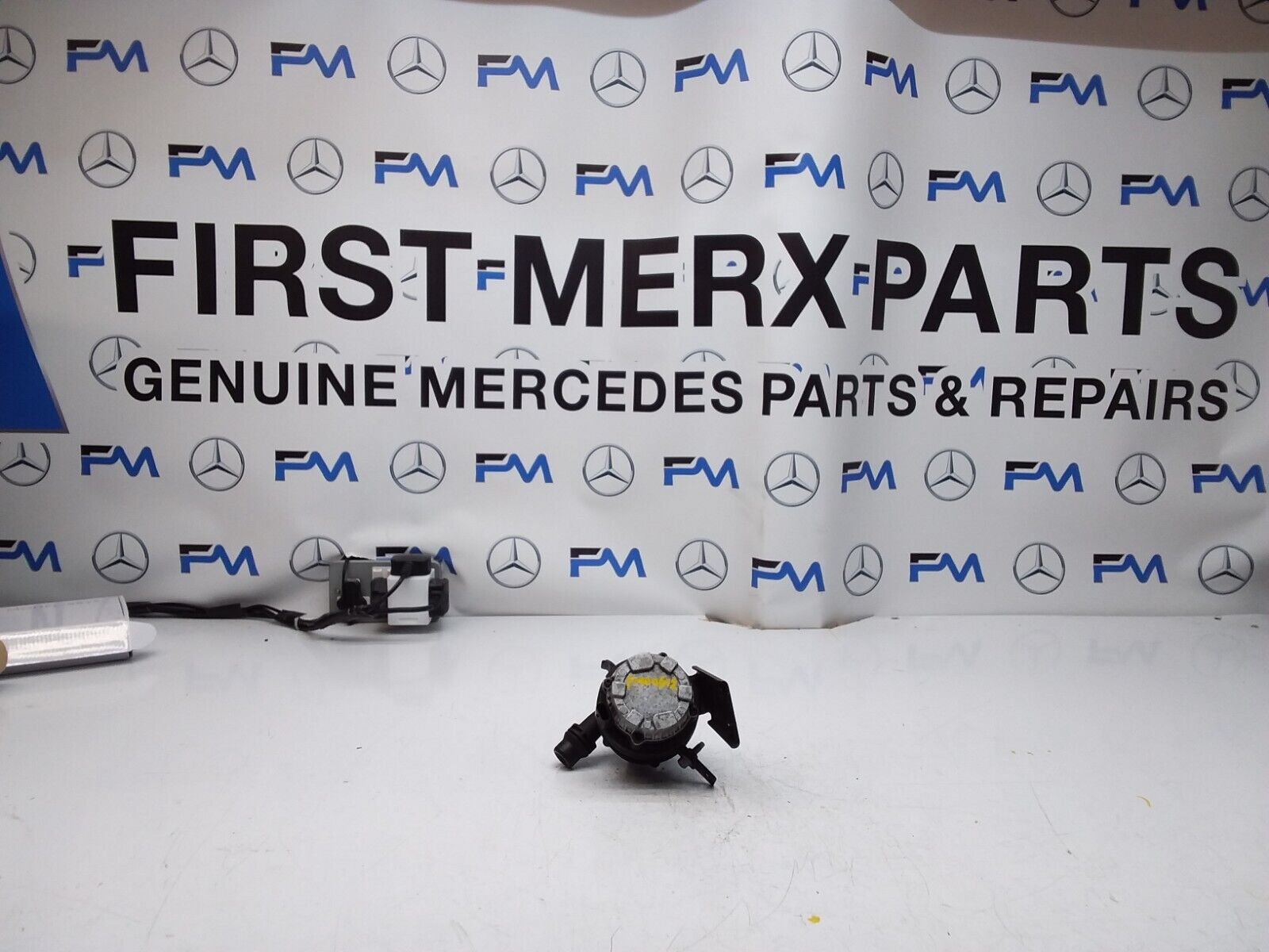 MERCEDES C-CLASS W205 ELECTRIC COOLER WATER PUMP A0005002686 FM00612