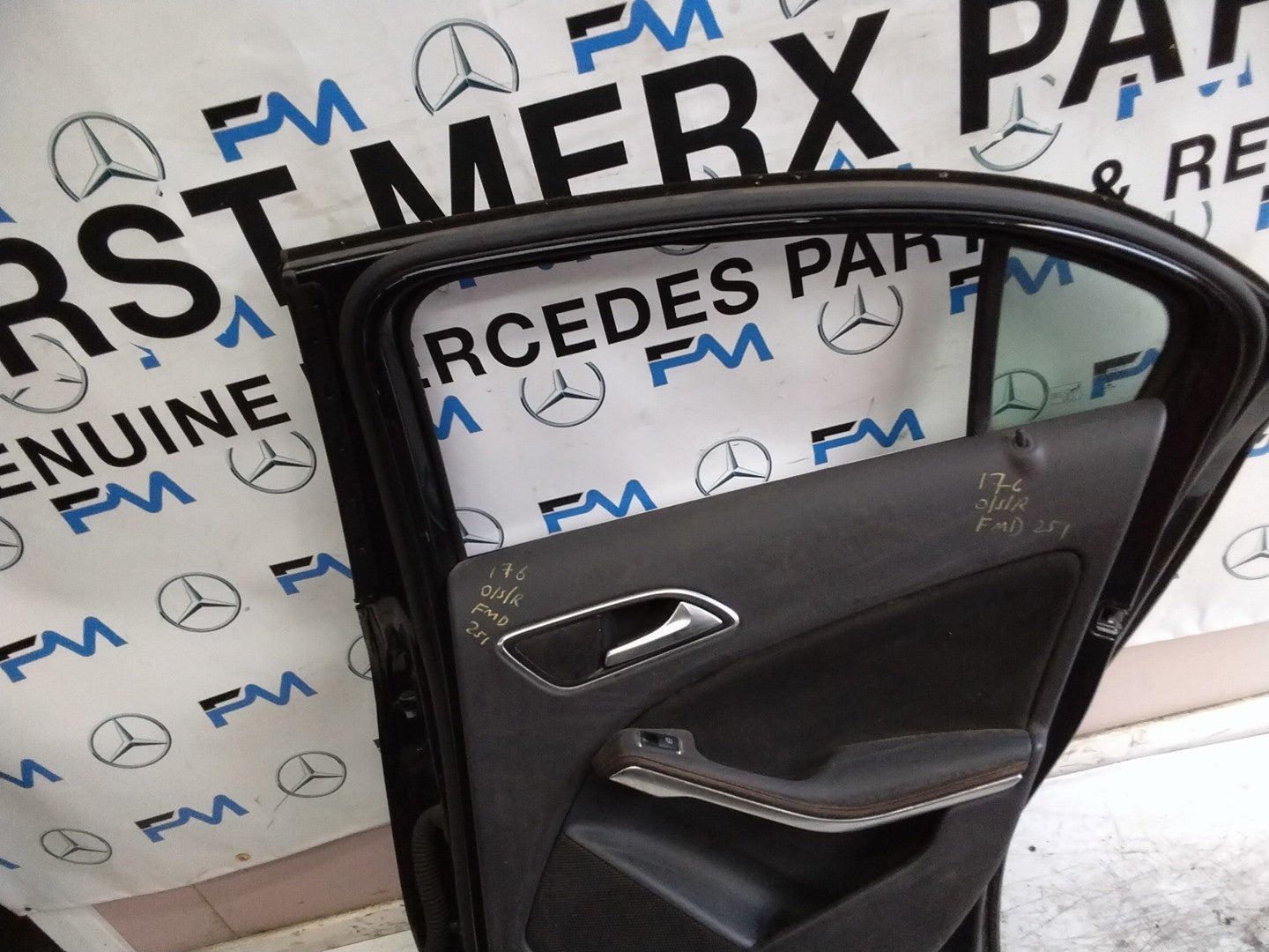 MERCEDES A-CLASS W176 DRIVER REAR DOOR OSR BLACK 2012-18 COMPLETE FMD351