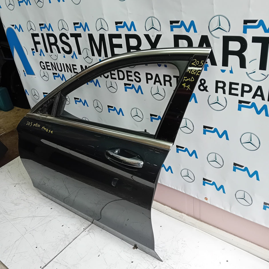 MERCEDES BENZ C-CLASS W205 PASSENGER SIDE FRONT DOOR N/S/F COMPLETE FMD44