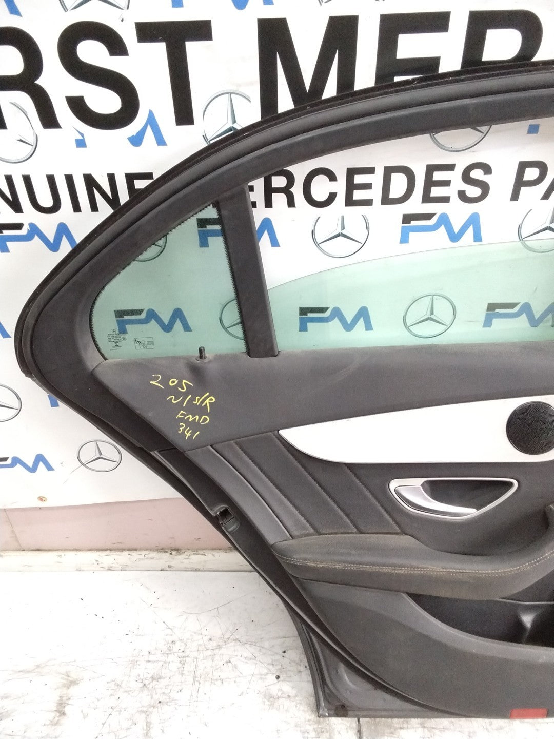 MERCEDES C-CLASS W205 SLN PASSENGER REAR DOOR NSR GREY 2014 ON COMPLETE FMD341