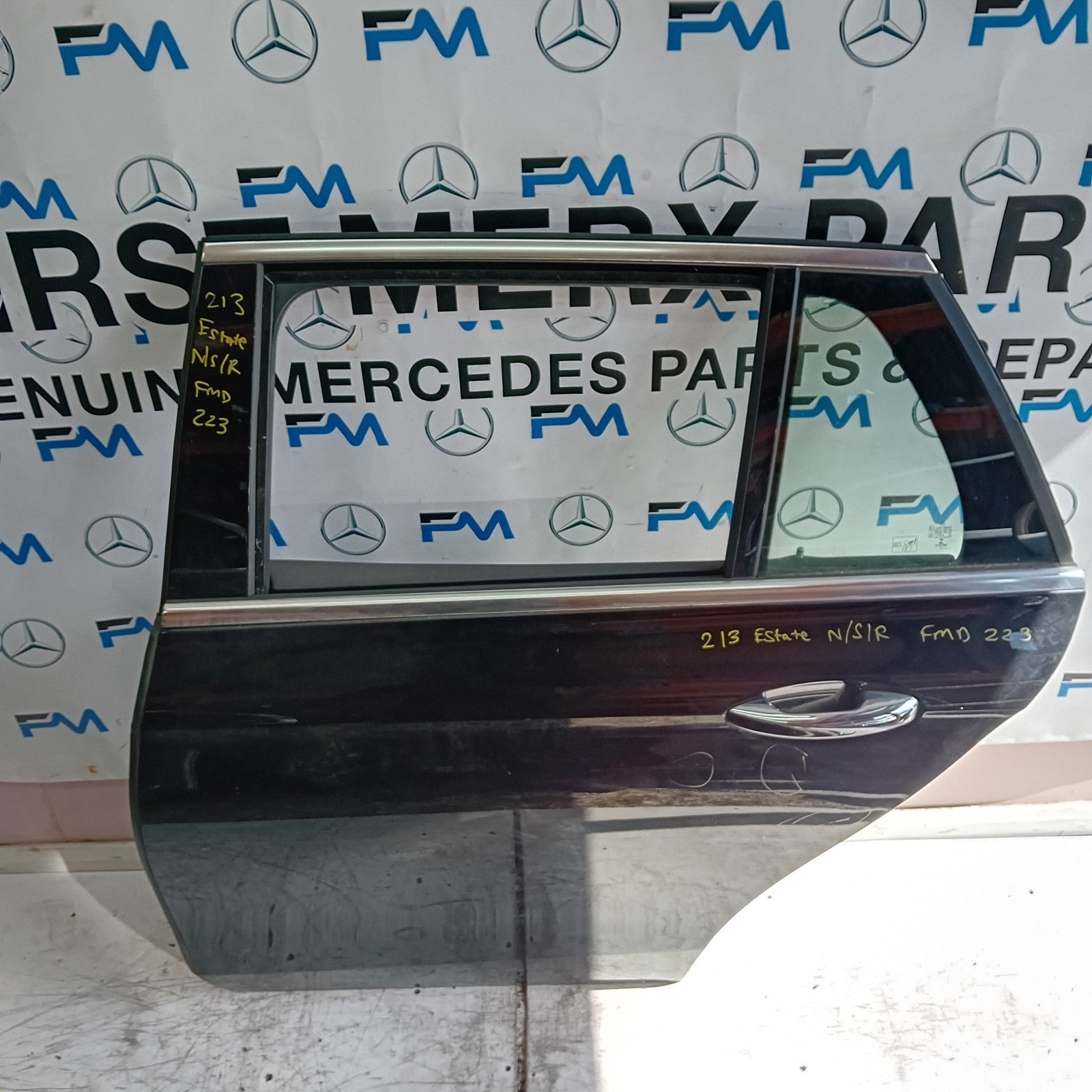 MERCEDES E-CLASS W213 EST PASSENGER REAR DOOR NSR BLACK 2016 ON COMPLETE FMD223