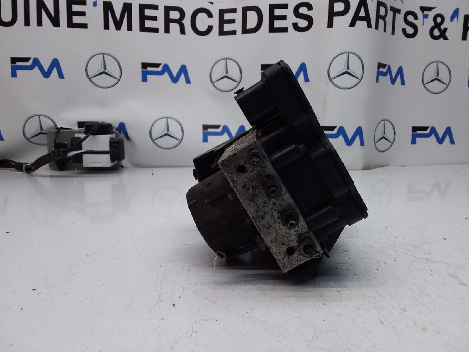 MERCEDES CLA W246 ABS PUMP MODULE CONTROL UNIT A2464300210 FM00423