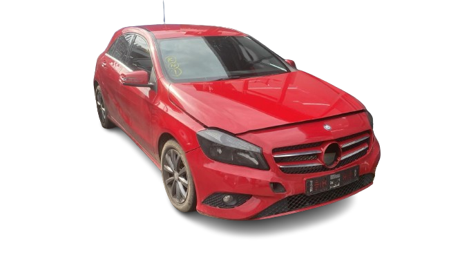 MERCEDES BENZ A-CLASS W176 -  BREAKING/SUSPENSION LEGS (ALL)