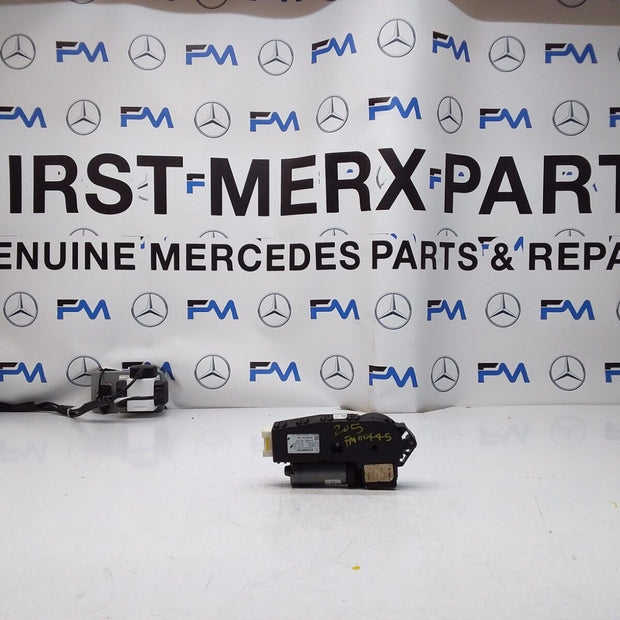 Mercedes C-CLASS W205 Sunroof Motor Regulator  A2059009104 FM00445