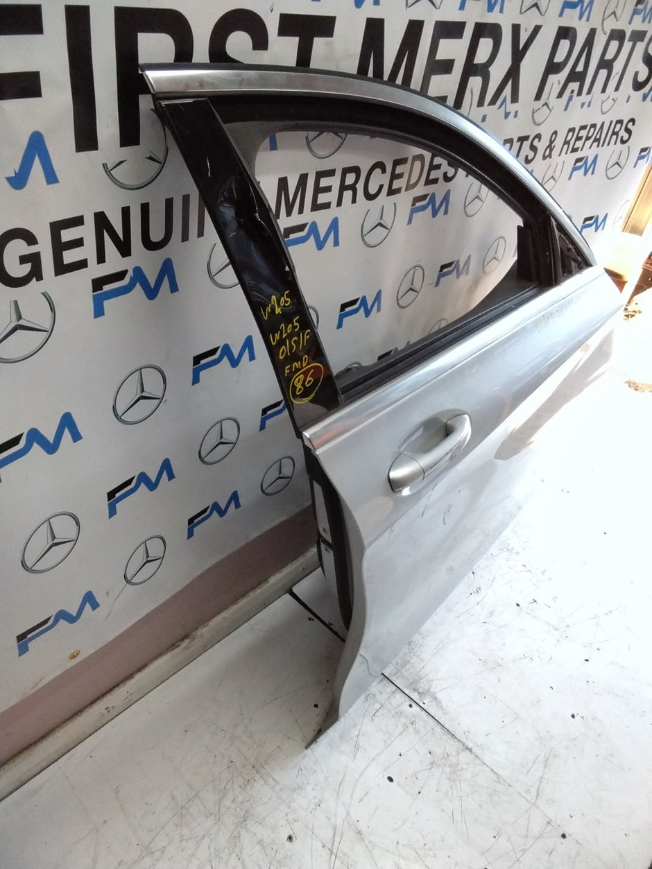 MERCEDES BENZ C-CLASS W205 DRIVER SIDE FRONT DOOR O/S/F  SILVER FMD86