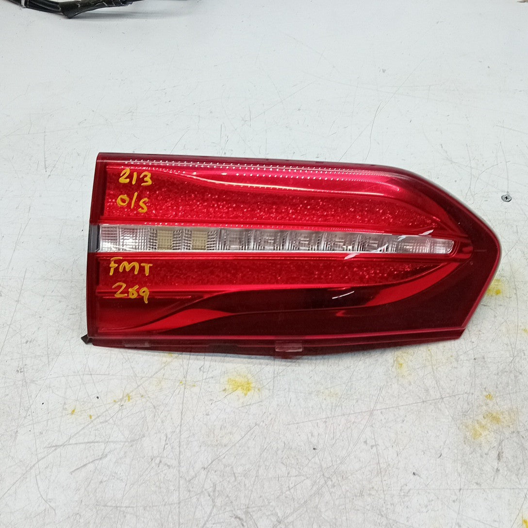 MERCEDES BENZ  E-CLASS W213 DRIVER RIGHT OS REAR TAIL LIGHT  2016 FMT269