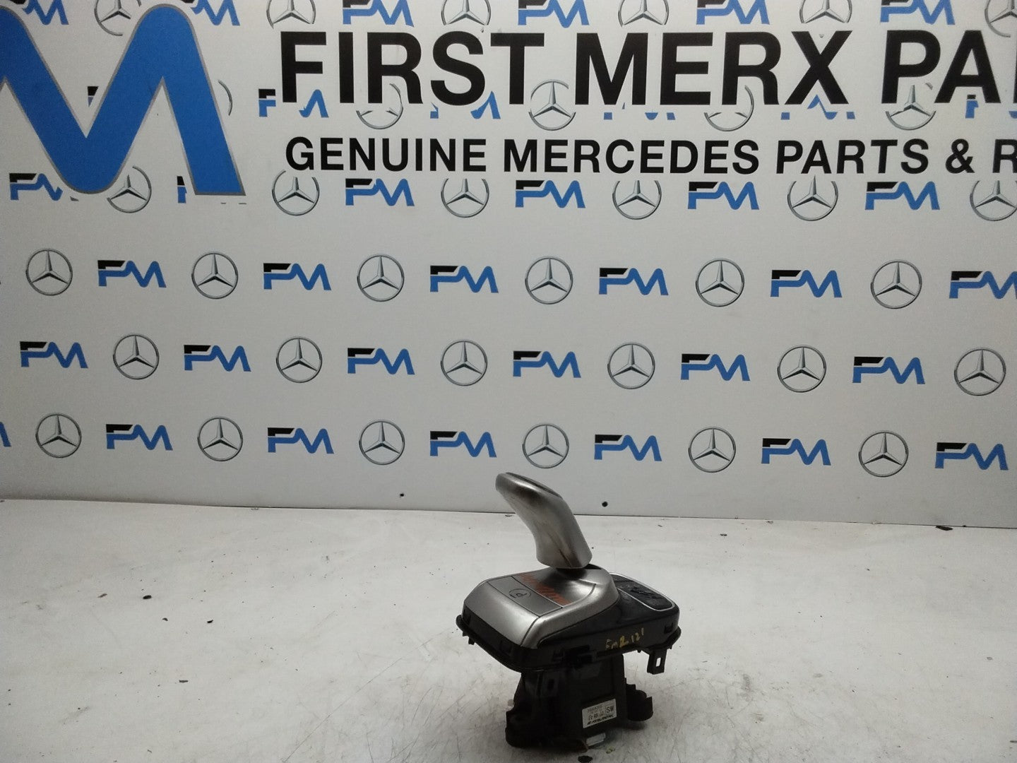 MITSUBISHI OUTLANDER GEAR STICK 2400A355 FMR121