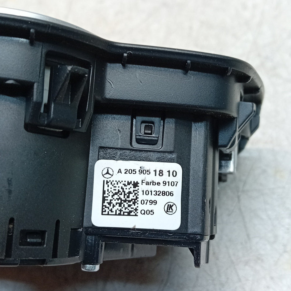 MERCEDES C-CLASS W205 HEADLIGHT CONTROL SWITCH 2014 A2059051810 FM001562
