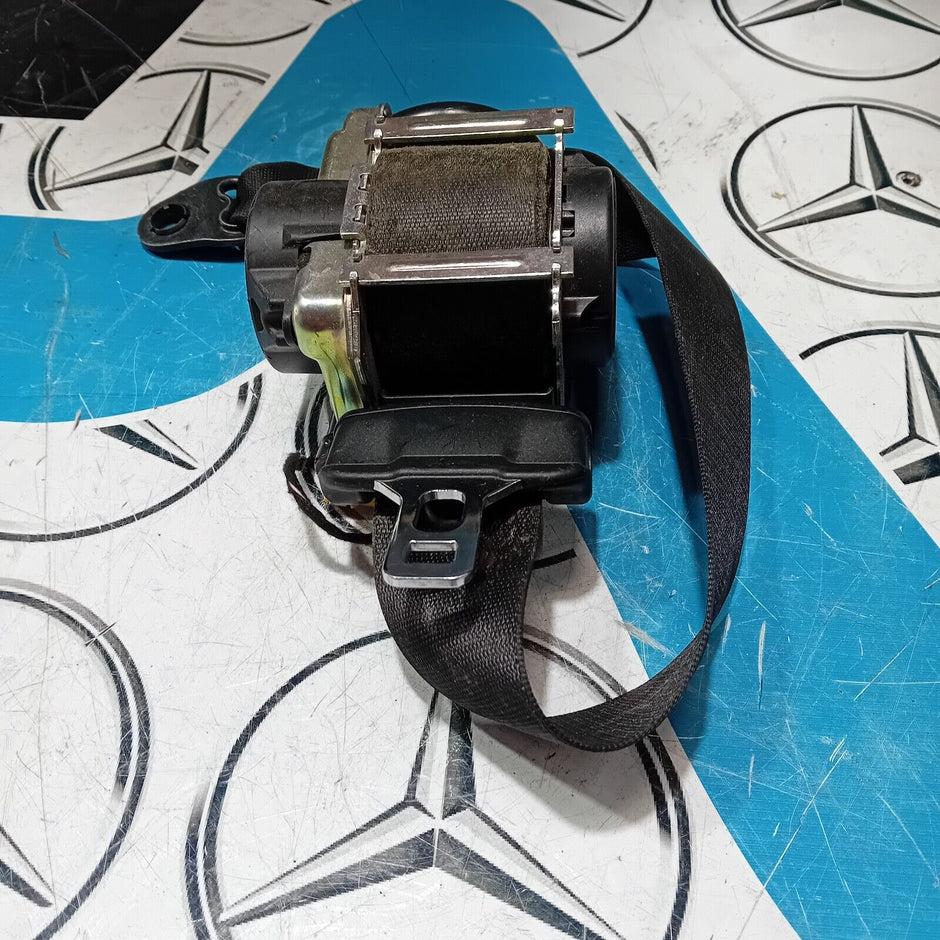 MERCEDES BENZ C CLASS C205 COUPE 2015-2021 FRONT LEFT SEAT BELT A2058601501