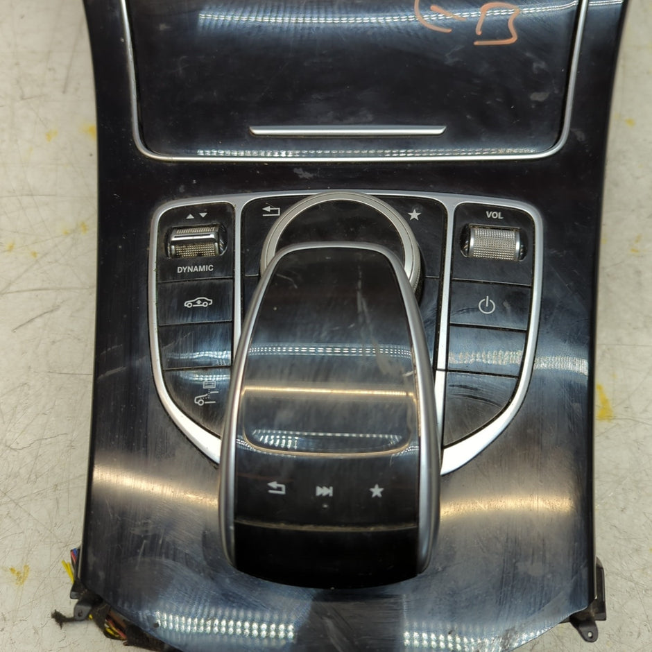  MERCEDES E-CLASS W205 CENTRE CONSOLE + 3 AIR VENT A2054402324 FM001405