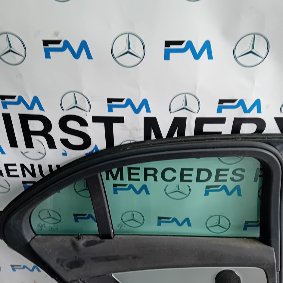 MERCEDES BENZ C-CLASS W205 PASSENGER SIDE REAR DOOR N/S/R GREY FMD122