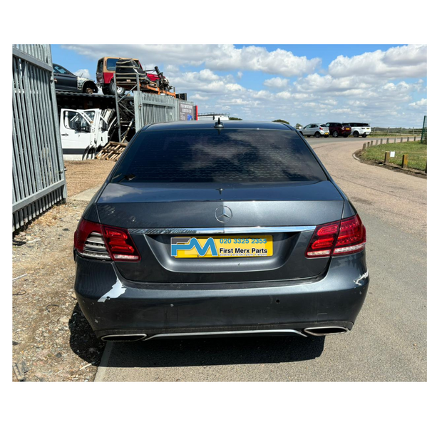 MERCEDES BENZ E-CLASS W212 - BREAKING/SUSPENSION LEGS (ALL)