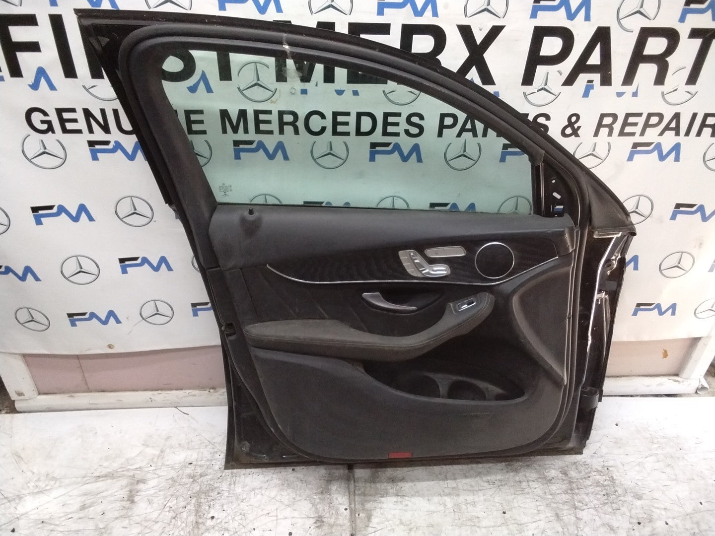 MERCEDES BENZ GLC X253 PASSENGER FRONT DOOR NSF BLACK 2016 ON COMPLETE FMD316